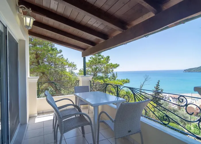Villa Theodora View Apartments Afroditi